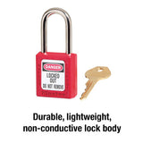 قفل أمان Master Padlock 410RED Zenex Thermoplastic، بعرض 1-1/2 بوصة (38 مم) مع قيد طويل 1-1/2 بوصة (38 مم)