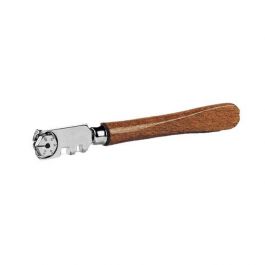 STANLEY 0-14-040 WOODEN HANDLE GLASS CUTTER