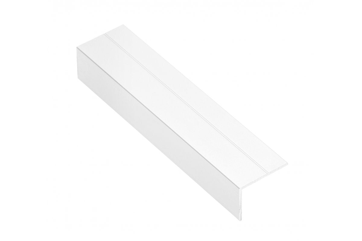 Angle Bar 18 mm L= 3,00 m white