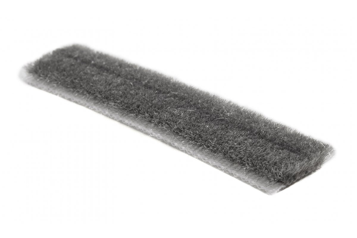 Bumper brush wide 14,5mm x 4 mm (1 roll=200 m) black