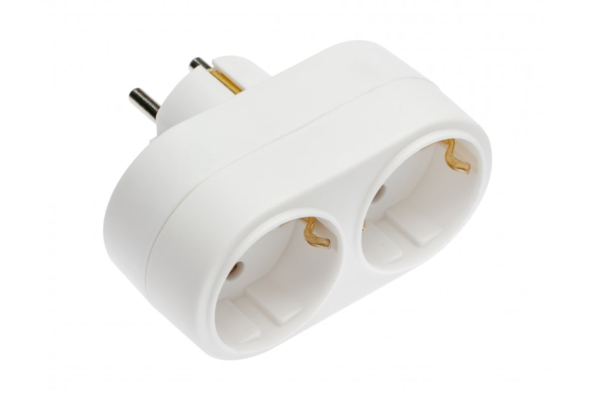 Outlet junction with PE schuko 1 to 2
