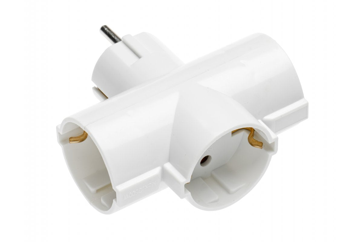 Outlet junction with PE schuko 1 to 3