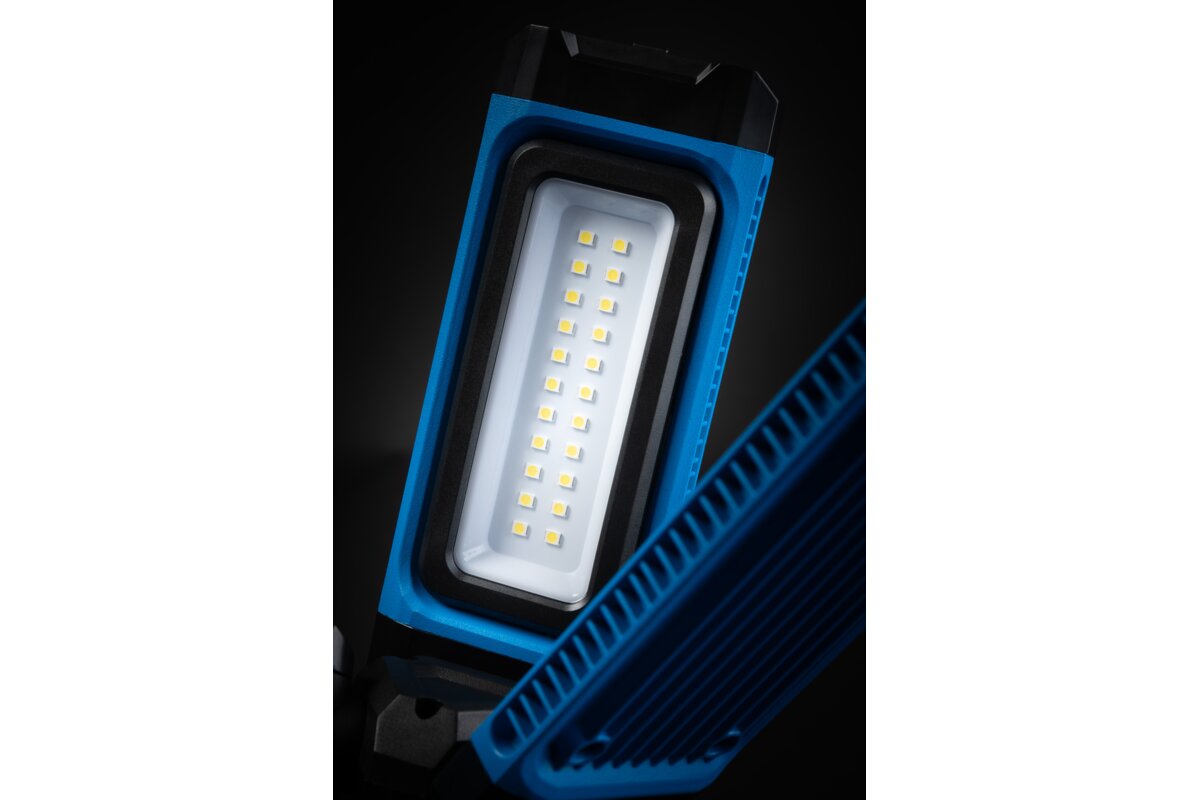 Hogert Battery floodlight