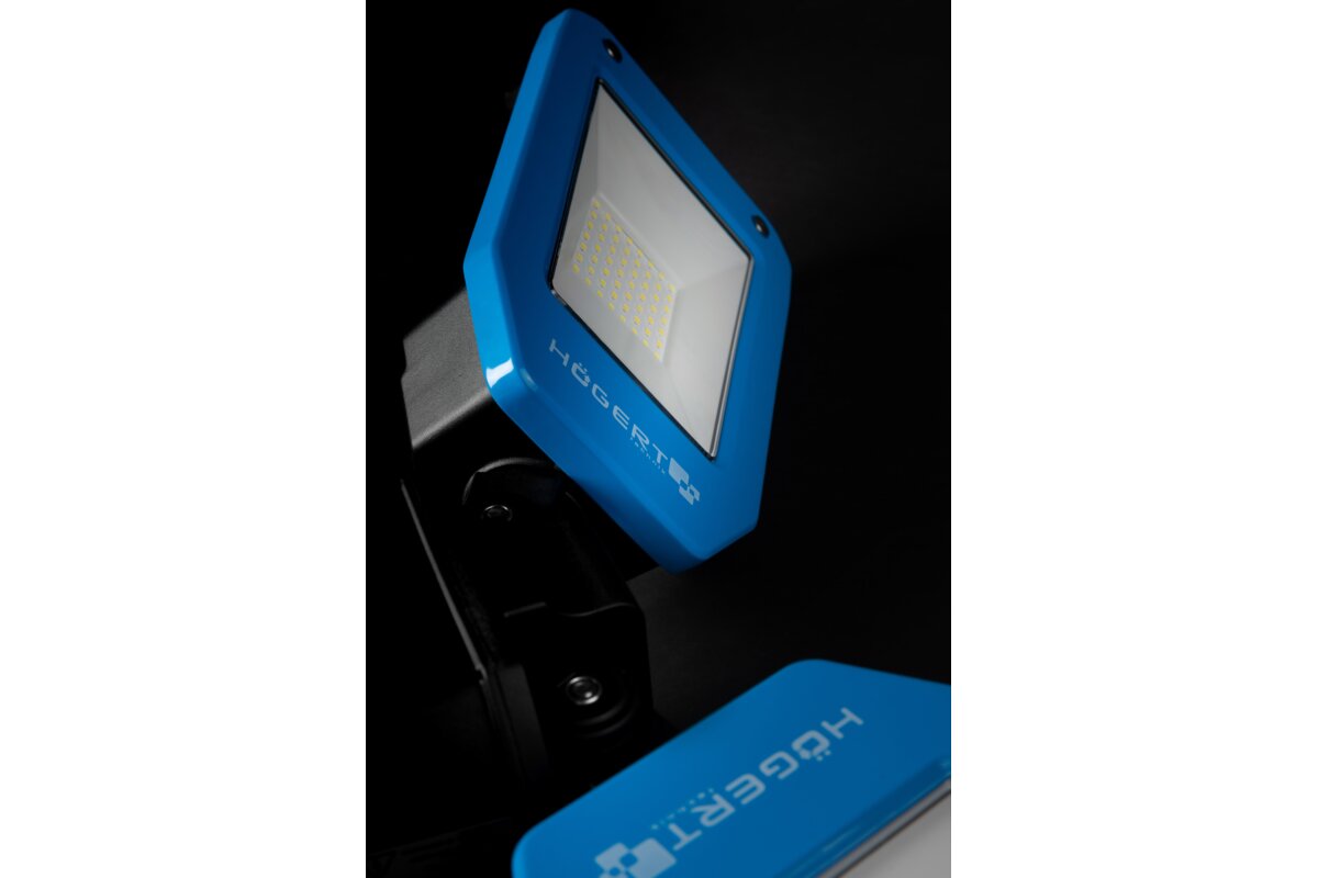 Hogert Floodlight with tripod 10 000 lm