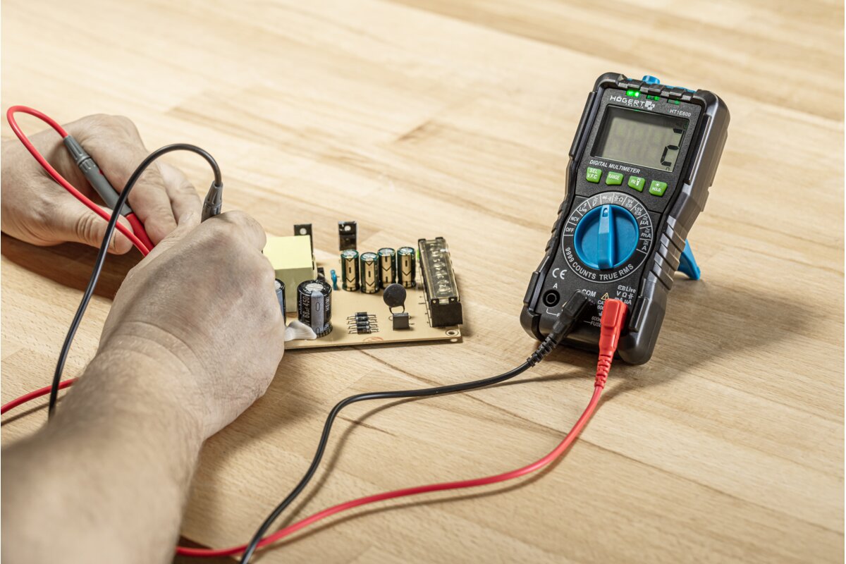 Hogert Digital universal gauge