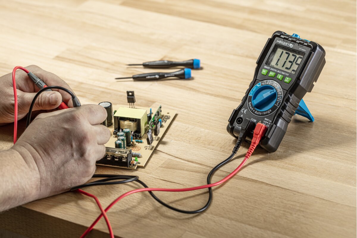 Hogert Digital universal gauge