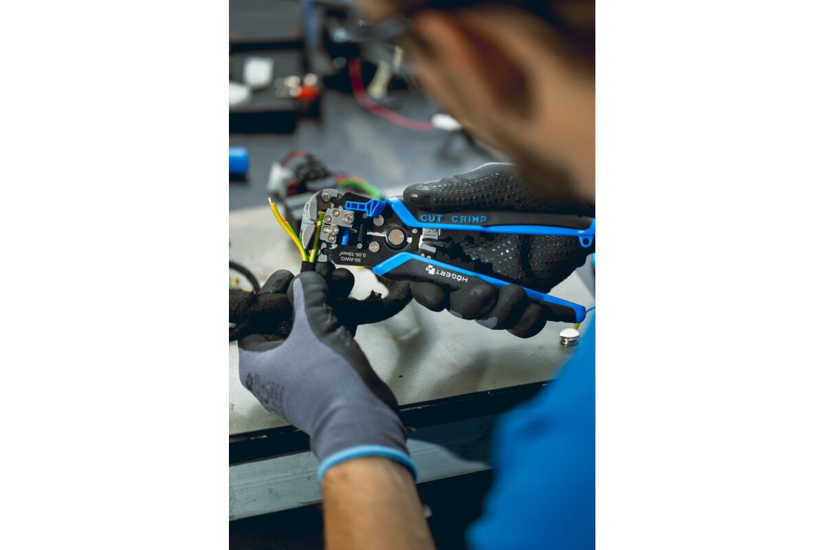 Hogert Automatic wire stripper