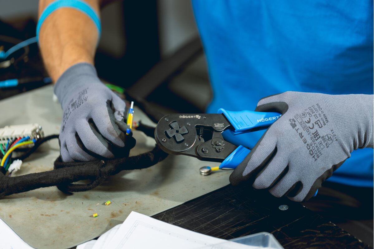 Hogert Crimping plier