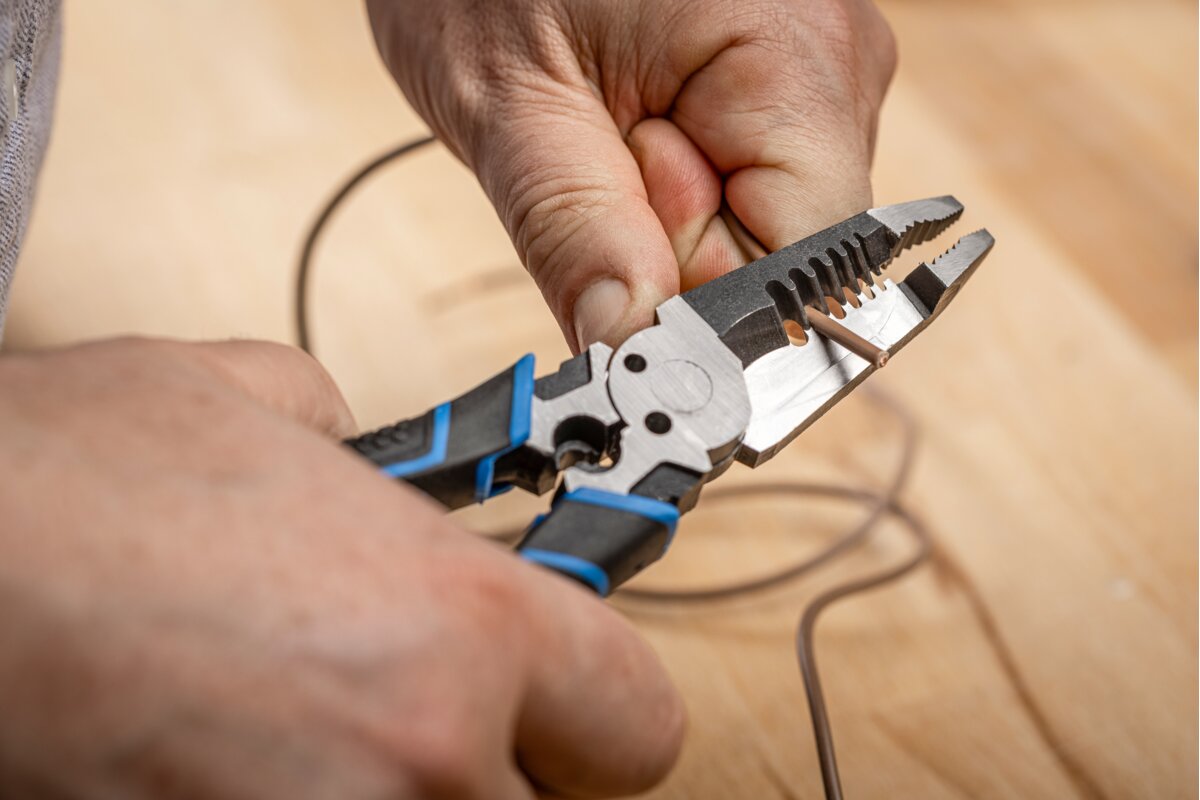 Hogert Hybrid Pliers Extended