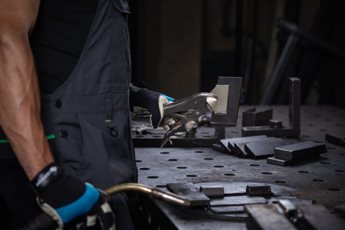 Welding pliers 240mm, flat