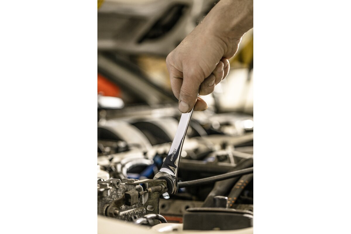 Semi-open wrench with ratchet 10 mm