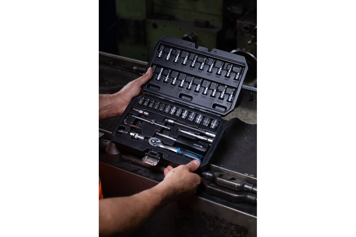 Tool set 46 pcs, CrV steel, ratchet handle 72 T ��