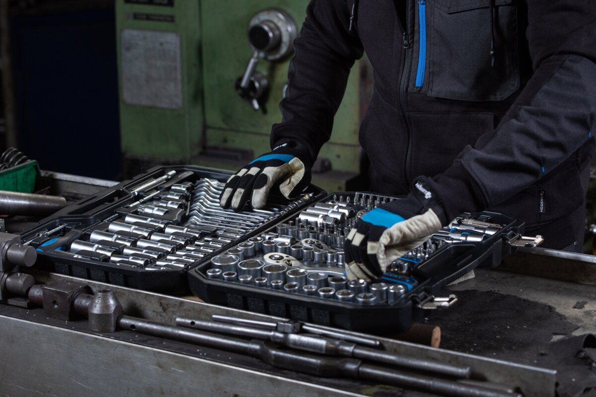 Tool set 222 pcs, CrV steel, ratchet handle 72 T ��