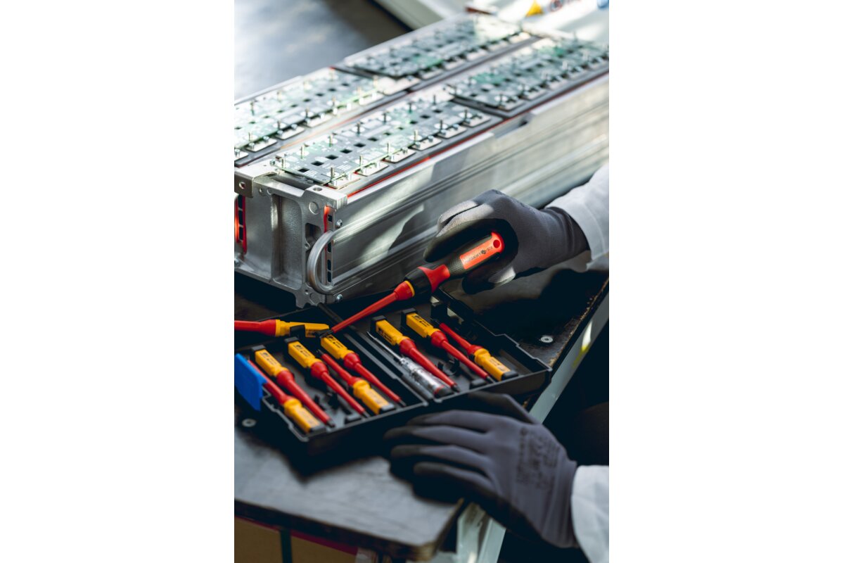 Screwdrivers – set 13 pcs, isolated 1000V