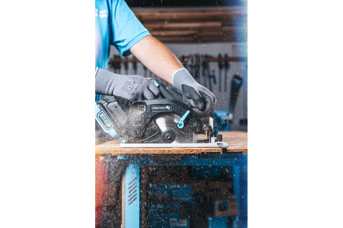 Hogert CORDLESS BRUSHLESS CIRCULAR SAW 18V