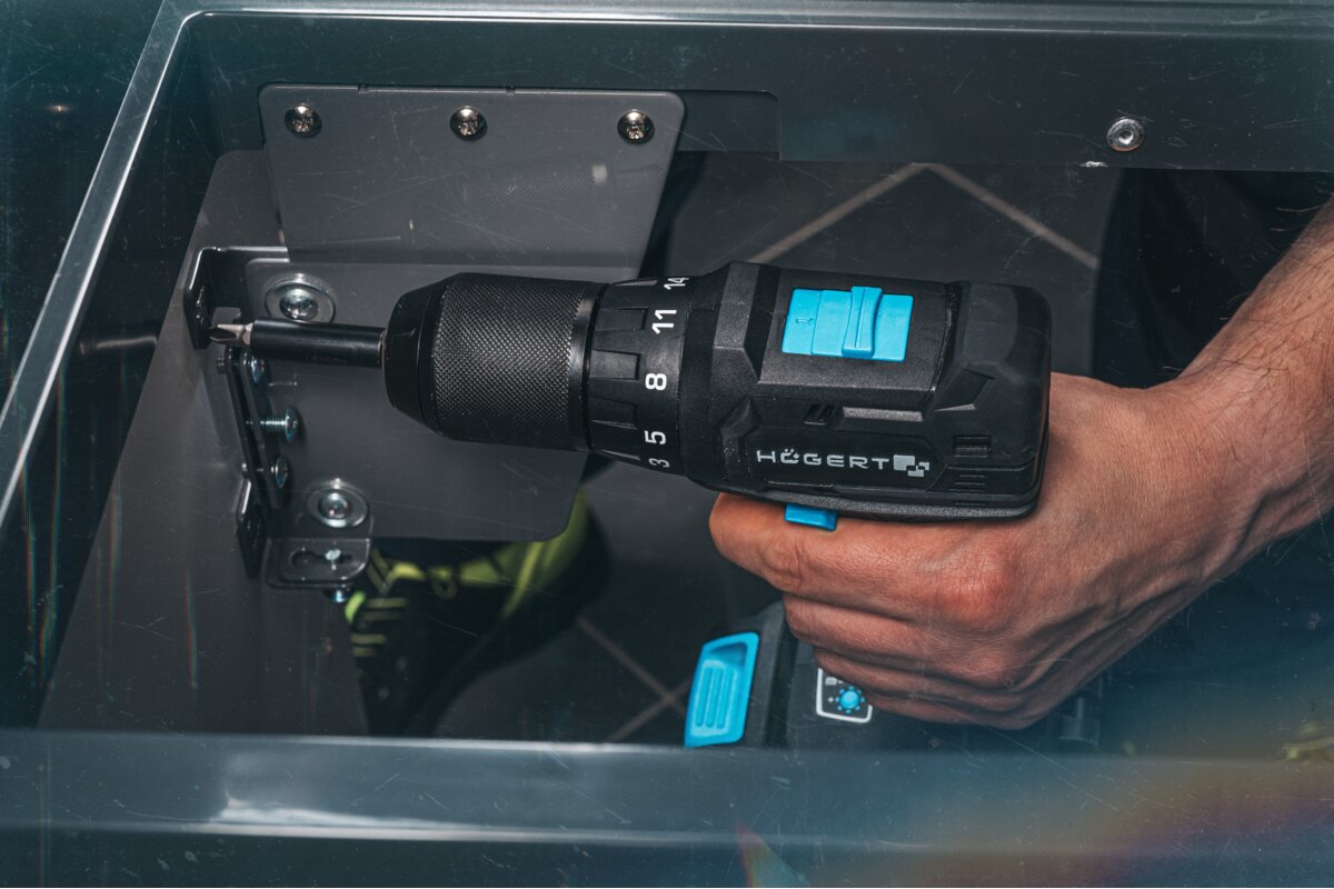 Hogert Brushless Compact Drill Driver 40Nm 18V