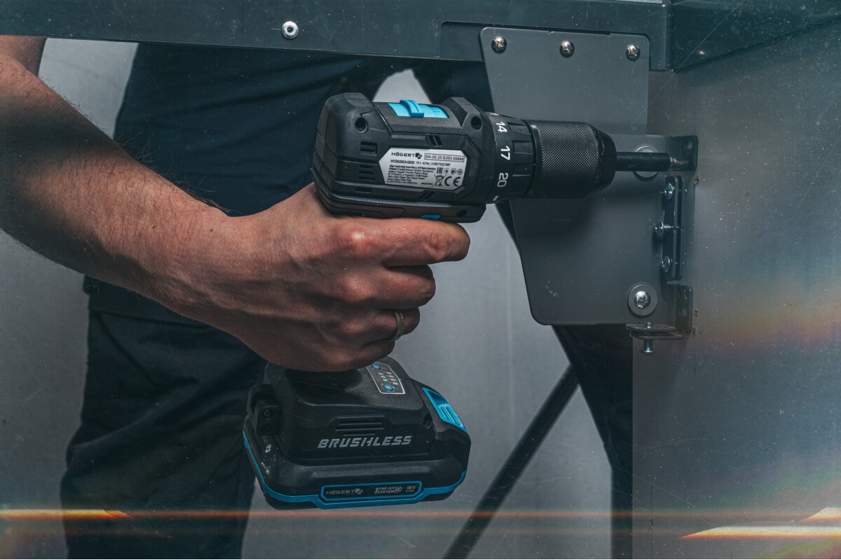 Hogert Brushless Compact Drill Driver 40Nm 18V
