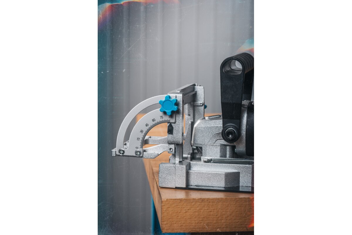 Hogert Milling machine for carpentry joints 18V