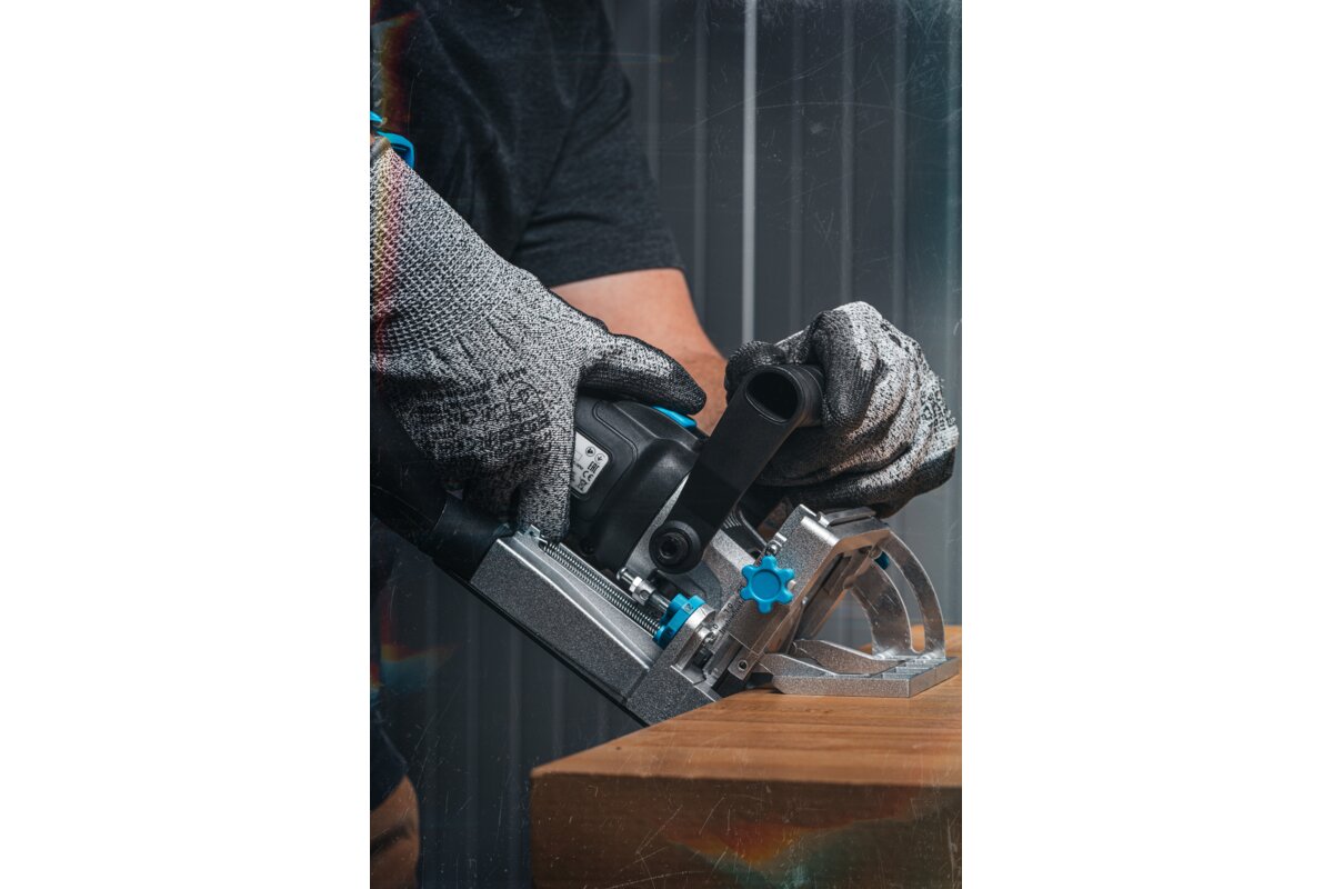 Hogert Milling machine for carpentry joints 18V