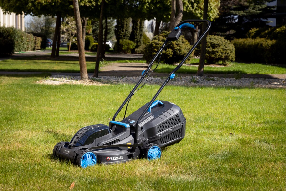 Hogert Brushless cordless lawnmower 32 cm 18V