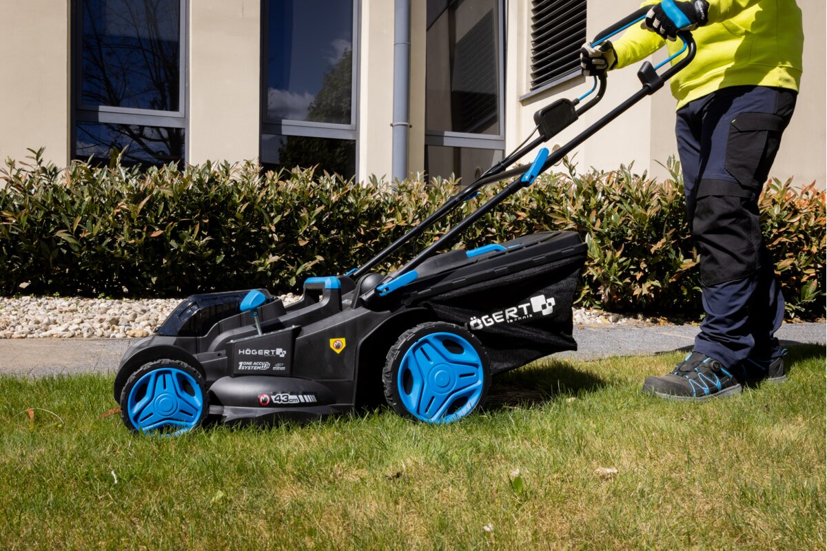 Hogert Brushless cordless lawnmower 43 cm 2x18V
