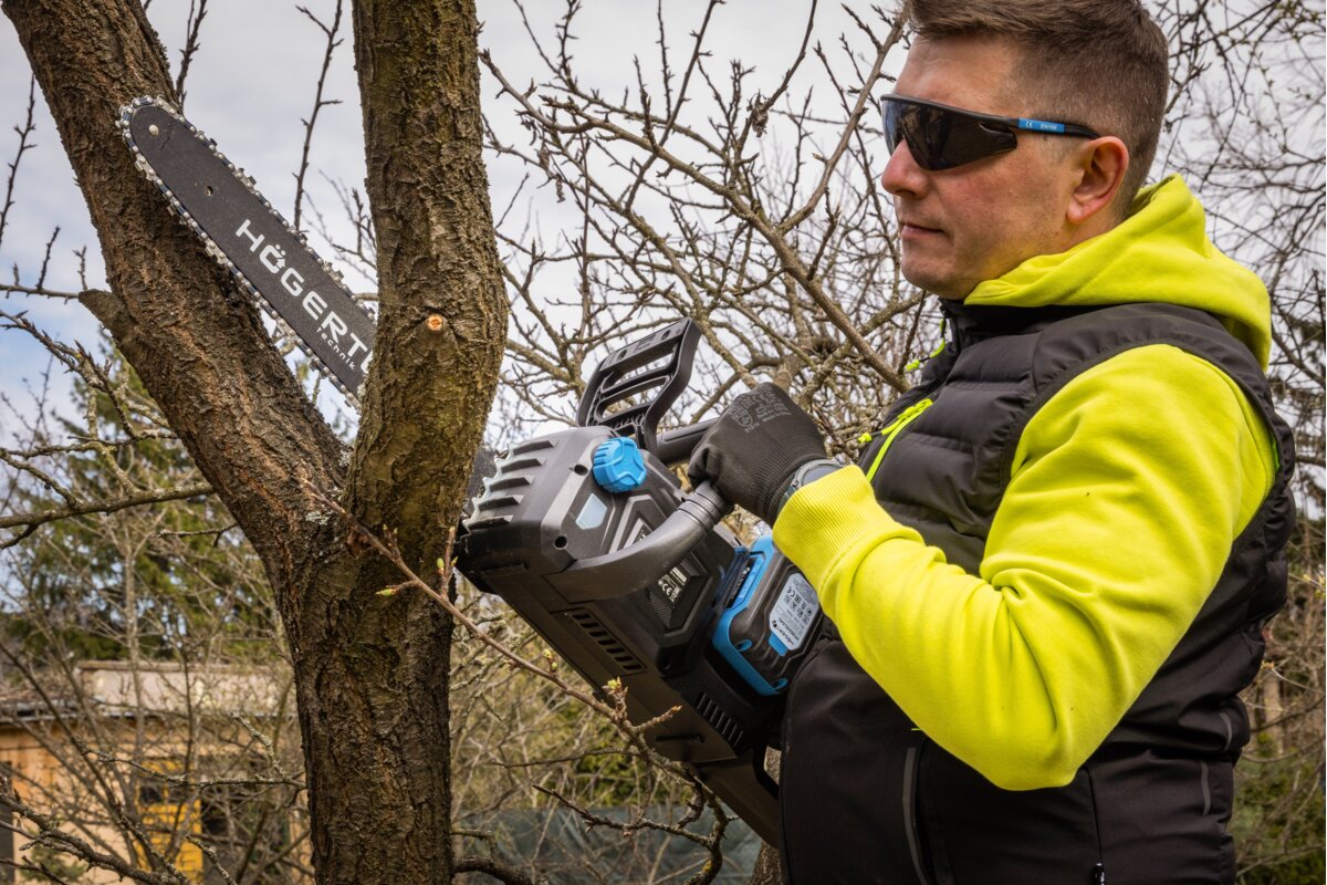 Hogert Brushless chainsaw 2x18V