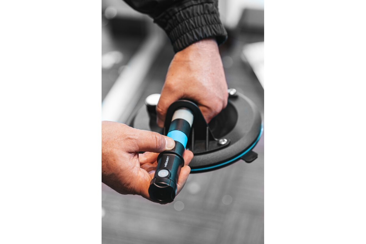 Hogert Cordless pump for hand suction cups