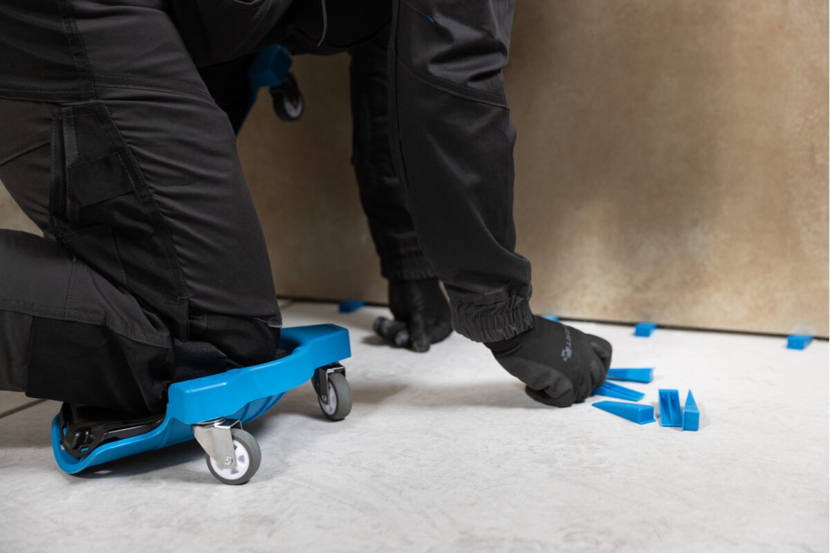 Hogert Knee pads with wheels