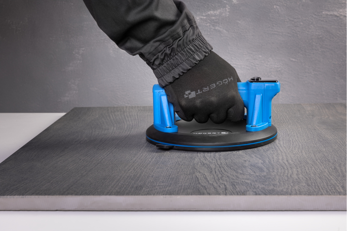 Hogert 200mm Cordless Suction Cup with LCD Display
