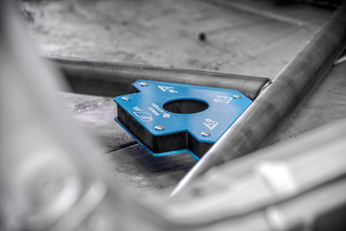 Hogert Magnetic welding angle