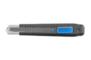 Snap-off knife, 18 mm, plastic with a clip