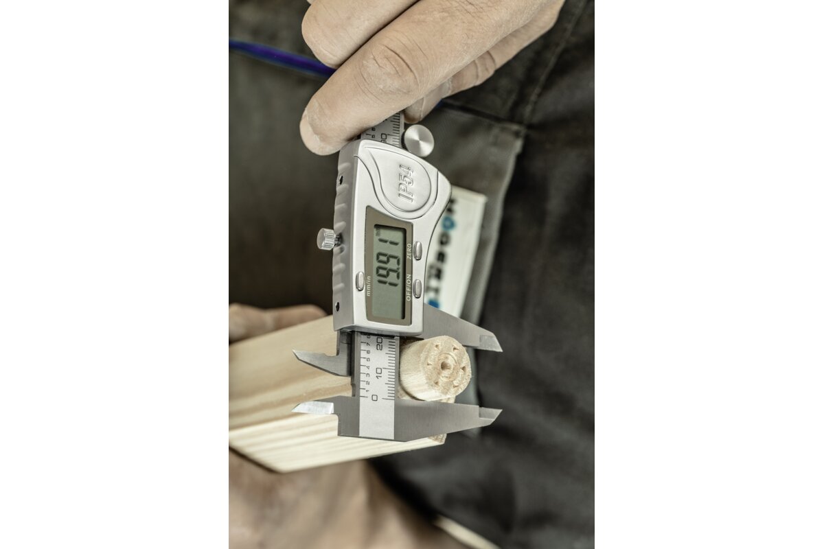Hogert Digital caliper