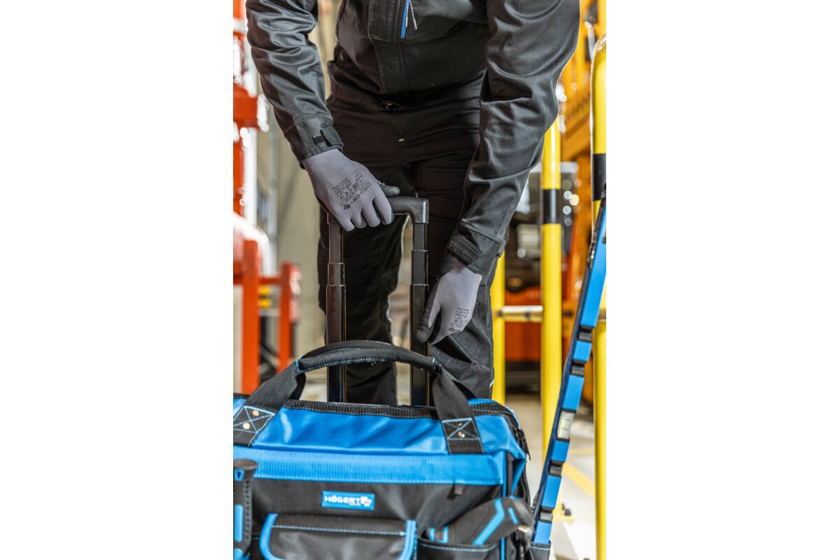 Hogert Assembly bag on wheels