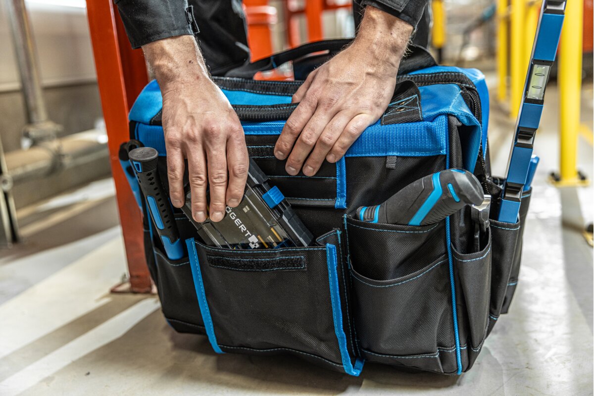 Hogert Assembly bag on wheels