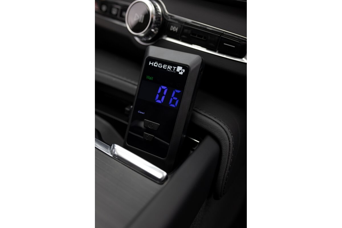 Hogert Breathalyzer with LCD display