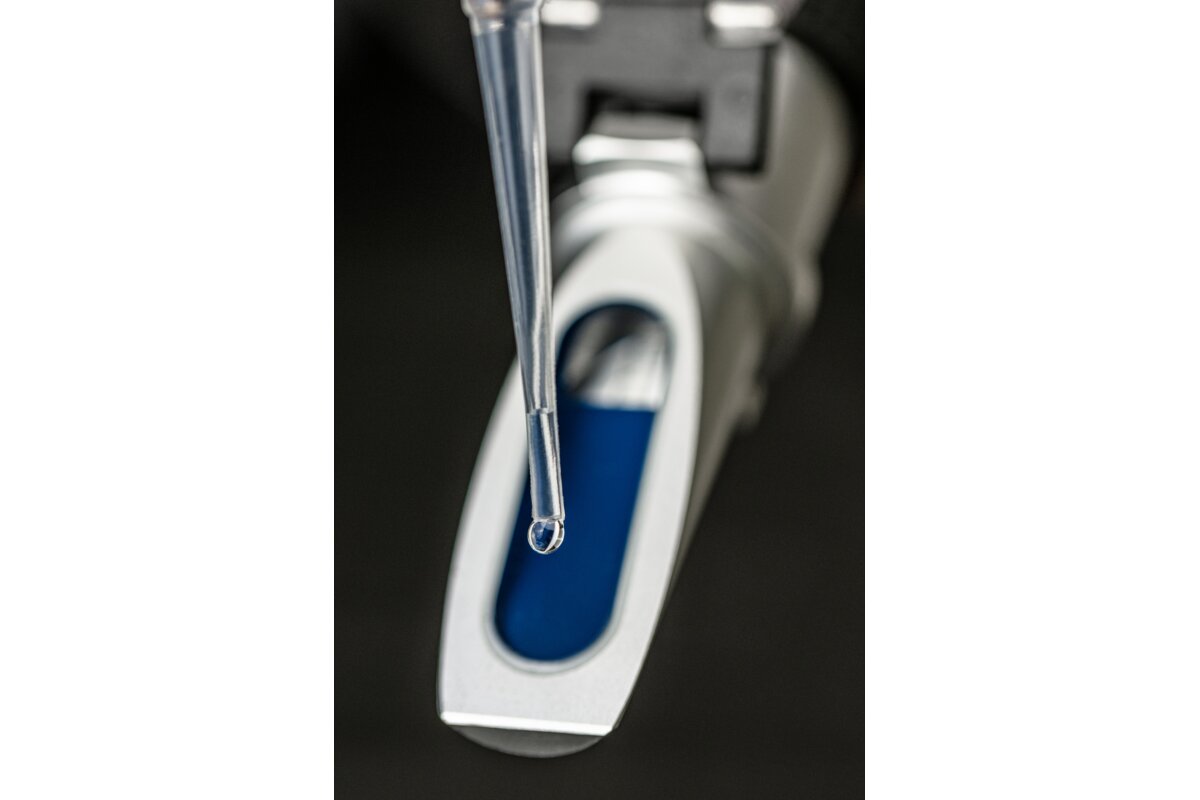 Hogert Hand held refrectometer