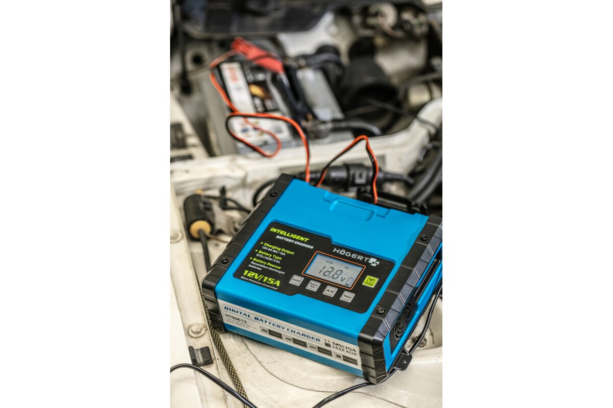 Hogert Electronic battery charger 12V