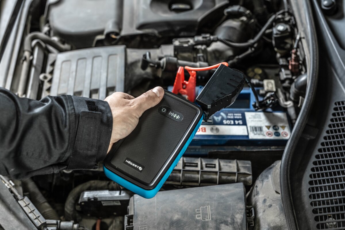 Hogert Lithium jump starter 400A