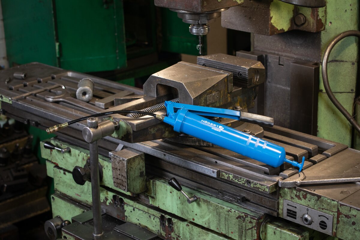 Hogert Pistol grip grease gun 400 cm3