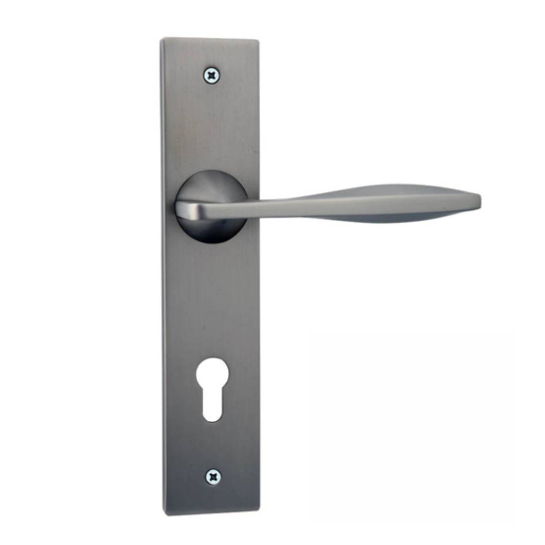 UKEN UI-103 Lever Handle W/Plate Classic