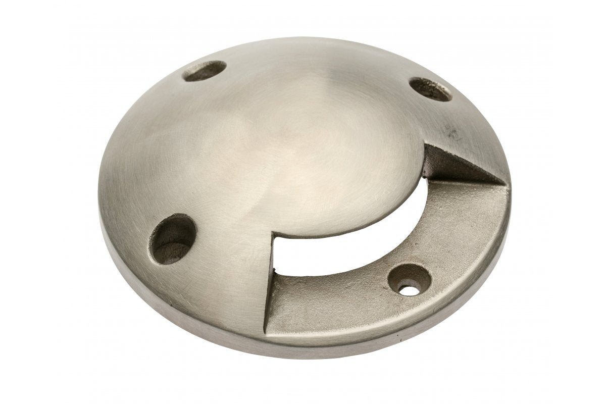 One direction diffuser shroud for driveway flush fixture ALFA-O
