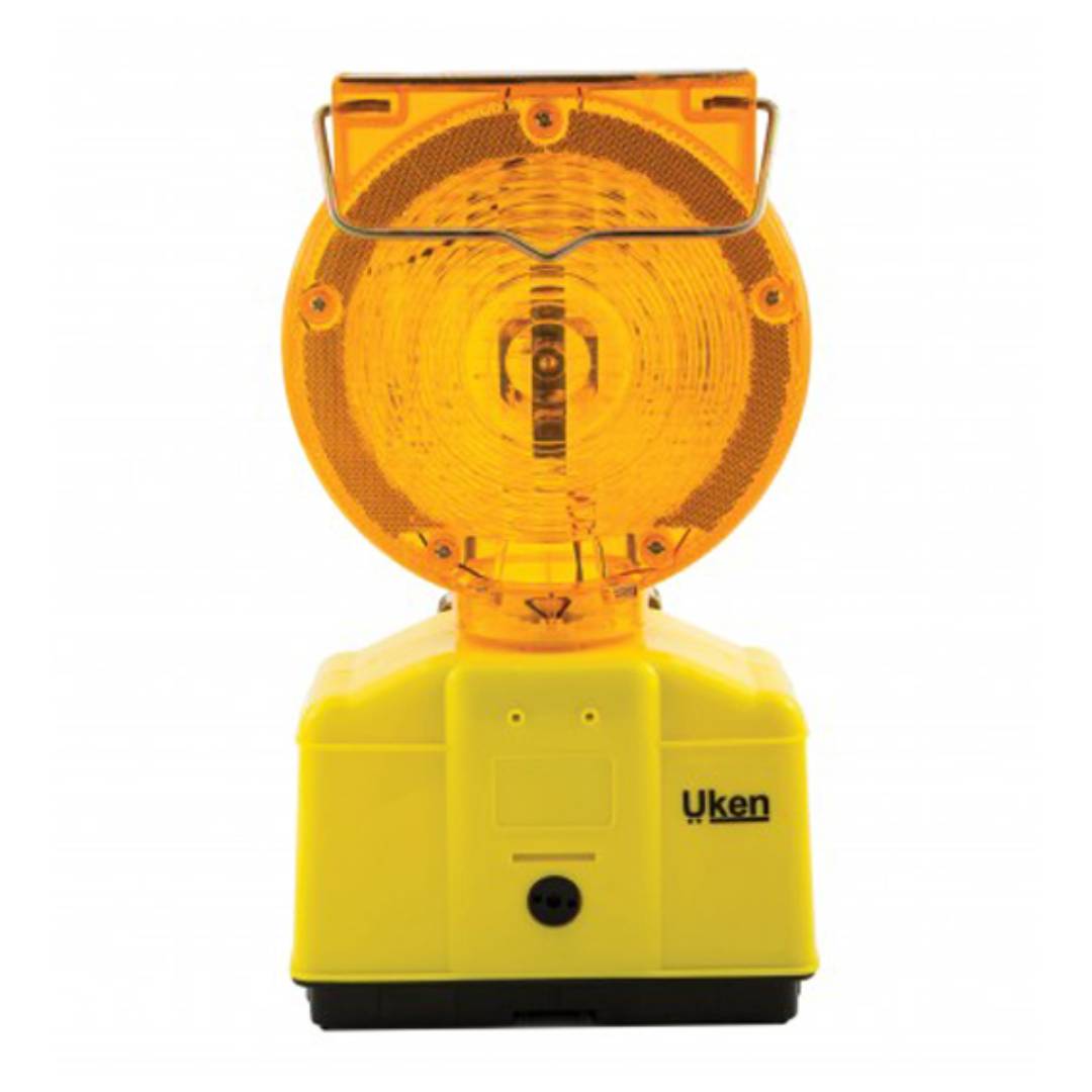UKEN U6309 Road Light Solar W / Bracket