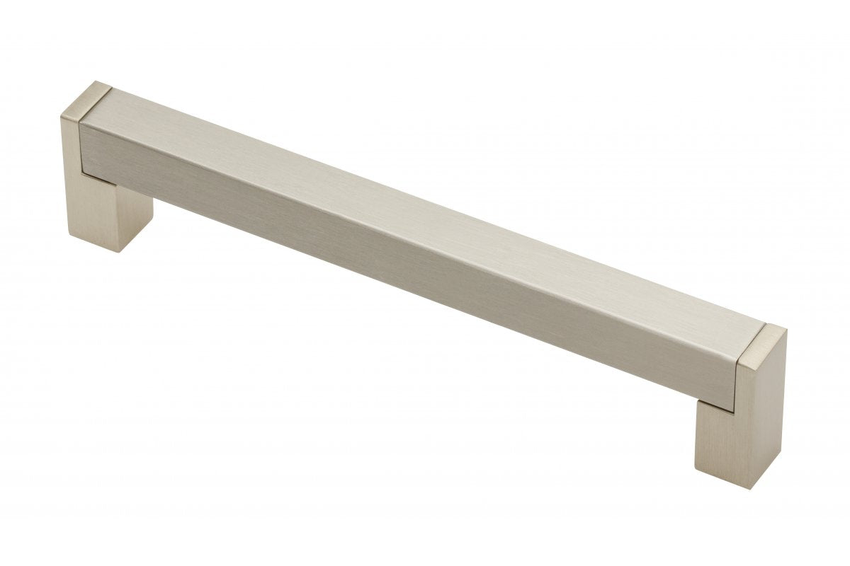 Zamak handle 334 C=160mm brushed steel