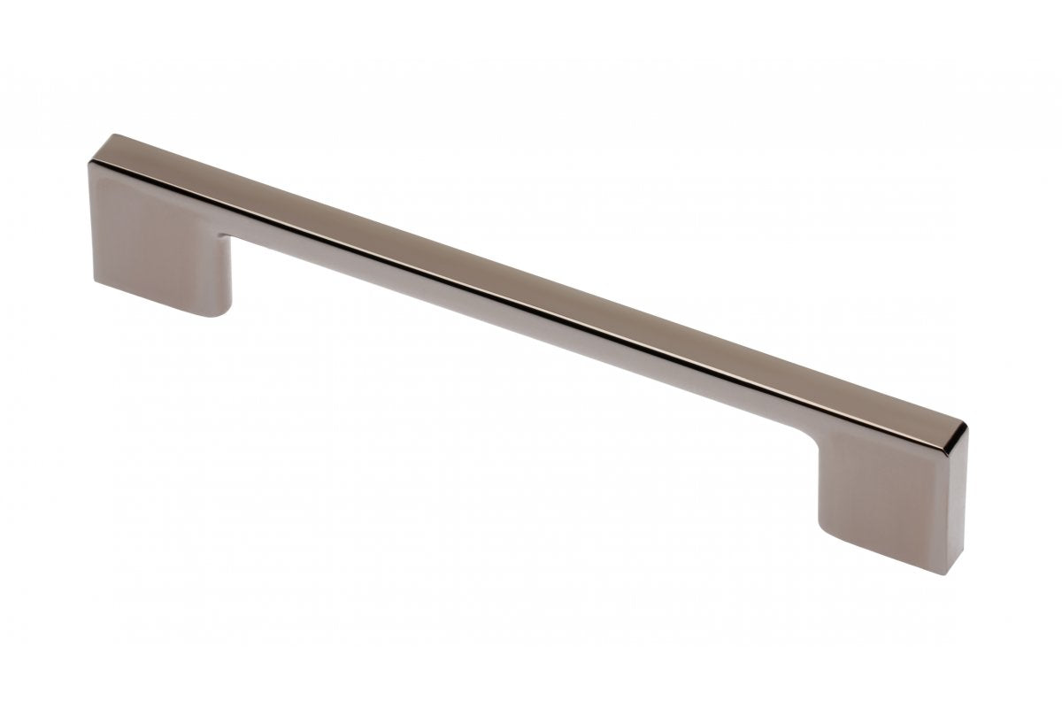 Zamak handle 819 C=96mm black chrome
