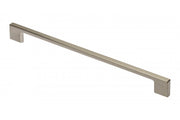 Zamak handle 819 C=256mm brushed steel