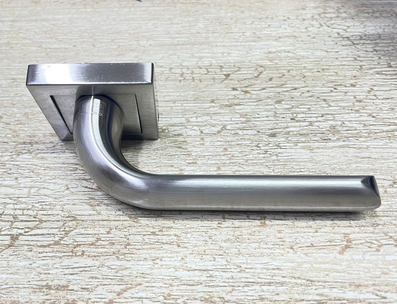 مقبض صلب من الاتحاد SS J5000SRS07SS