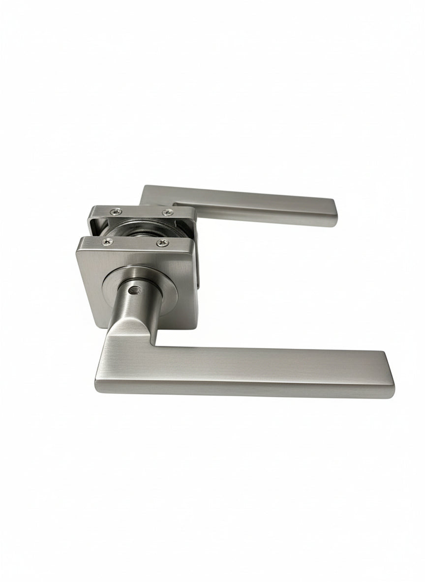 مقبض باب SN Gamet DH-98A-24Z-07-KW--BL صنع في بولندا