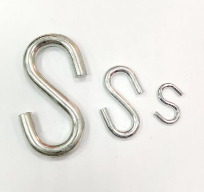 خطاف مجلفن على شكل حرف S