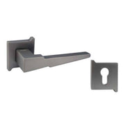 UKEN UI-140 Lever Handle W/Rosette Premium - 140